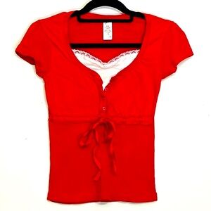 🌞 Avon layered look red short sleeve top with white lace faux cami tie women.S